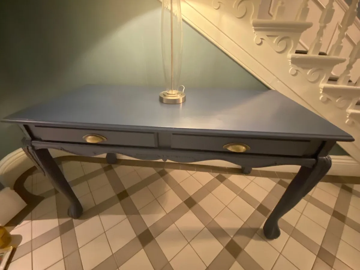 Console Table - Image 2