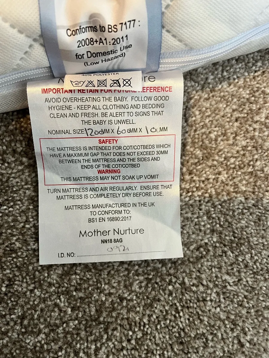 Toddler mattress + shoe rack - Image 2