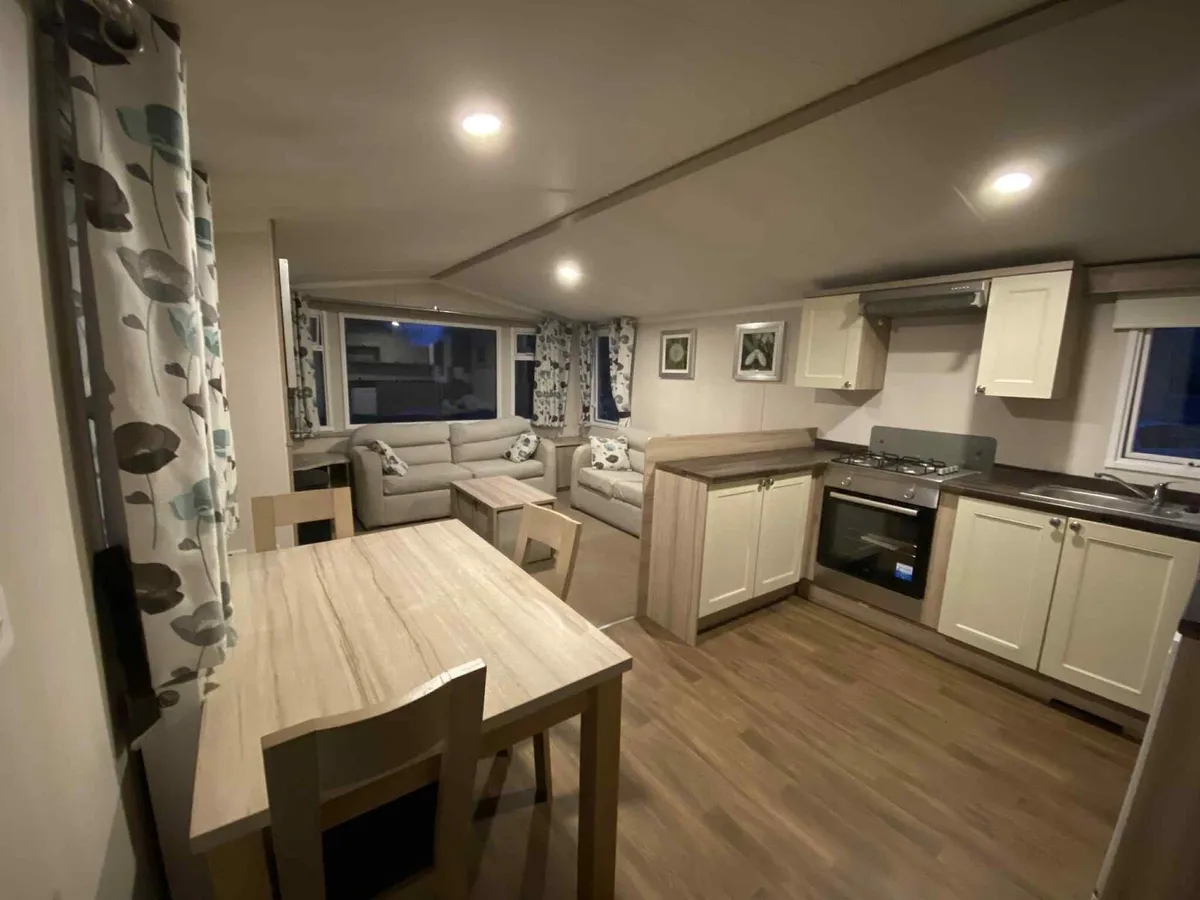 Mobile home - Image 2