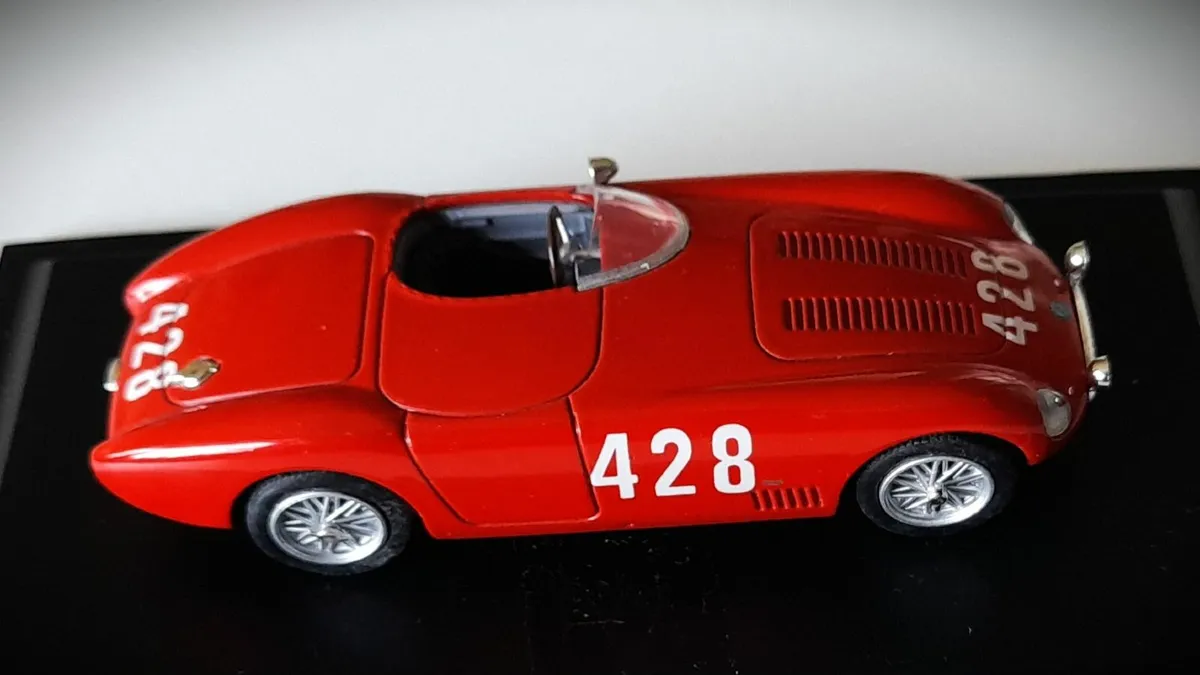 Collectable Diecast Model 1:43 – OSCA MT4 '56 MM - Image 4