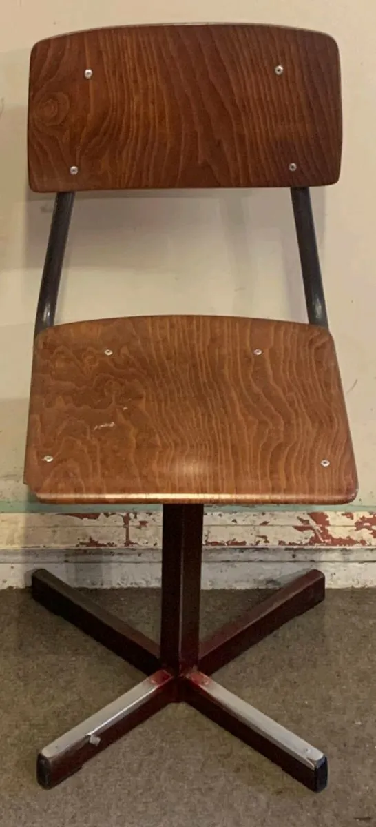 Industrial office chair