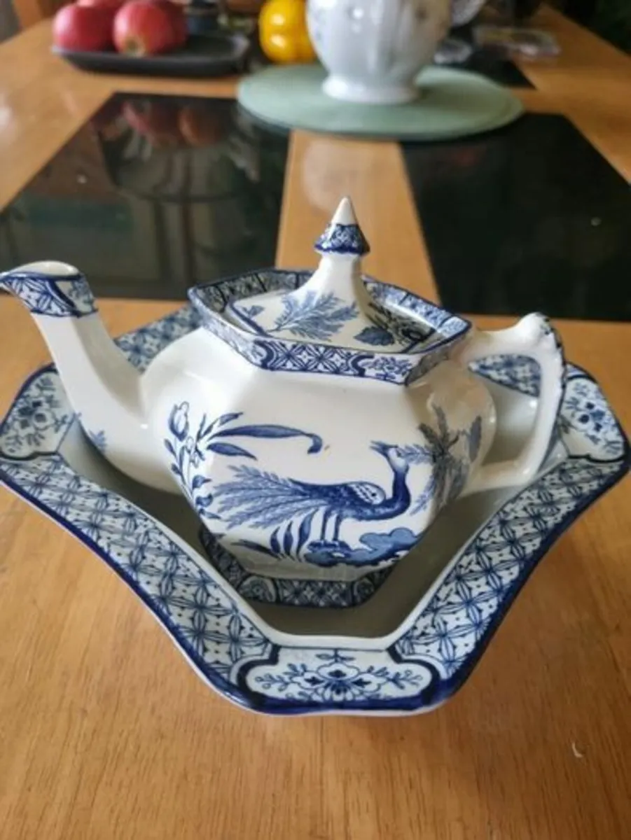 Wood & Sons England Yuan teapot and bowl - Image 3