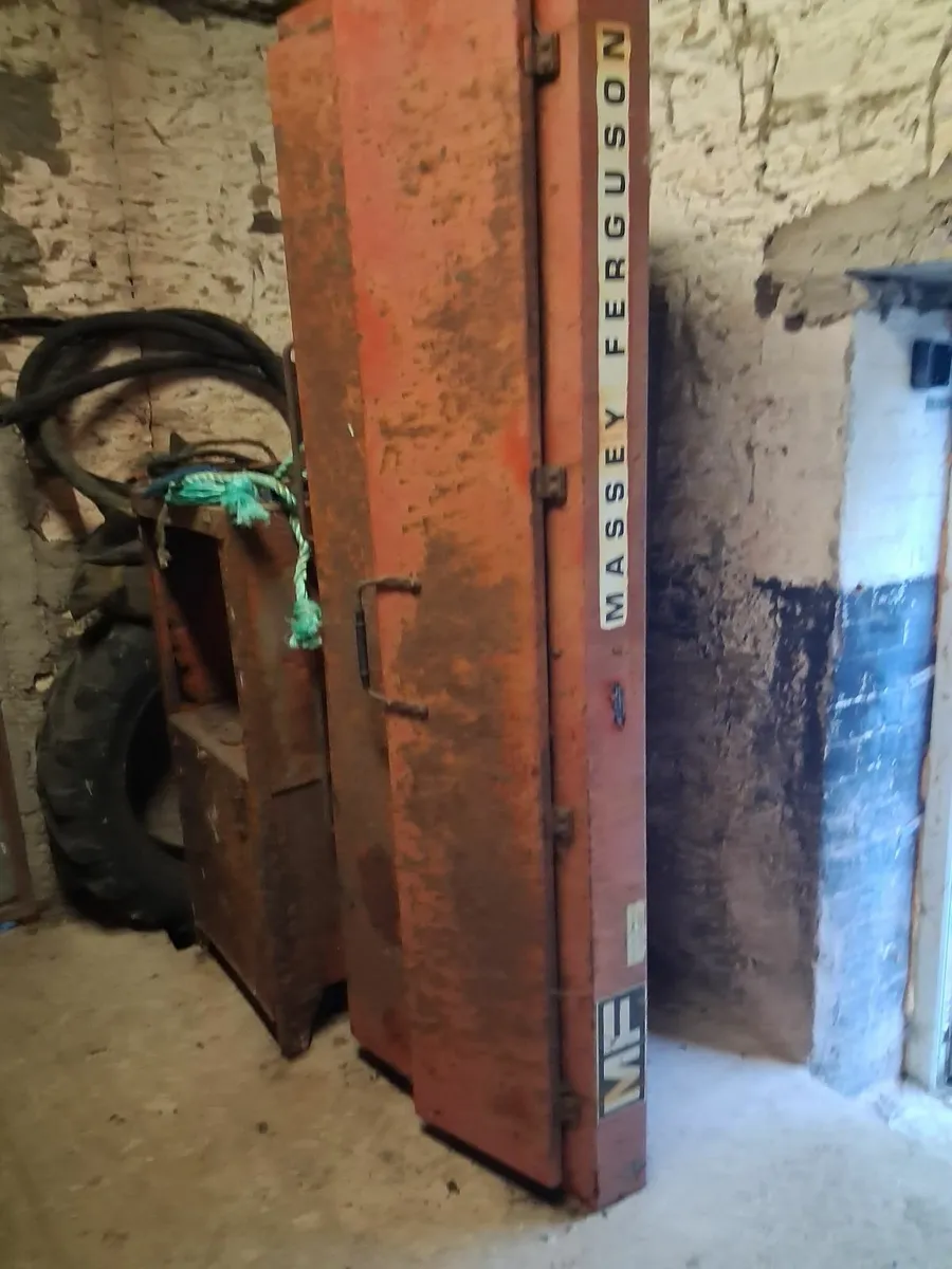 Shed clear out - Image 1