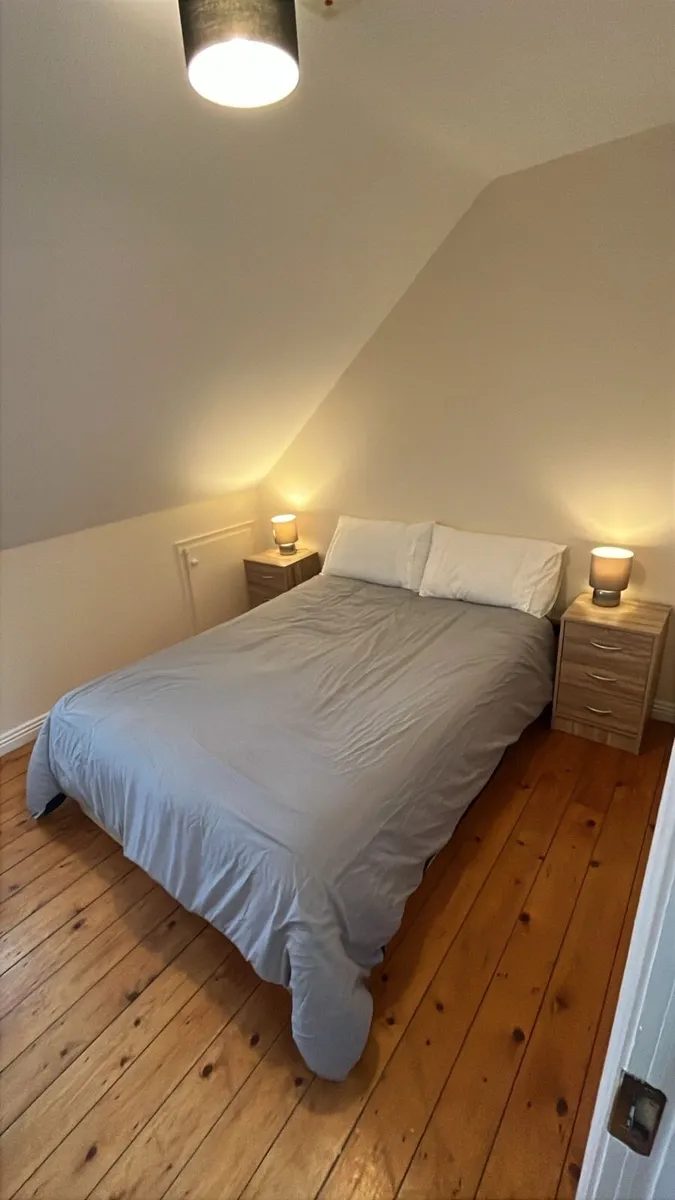 Room for rent - Image 2