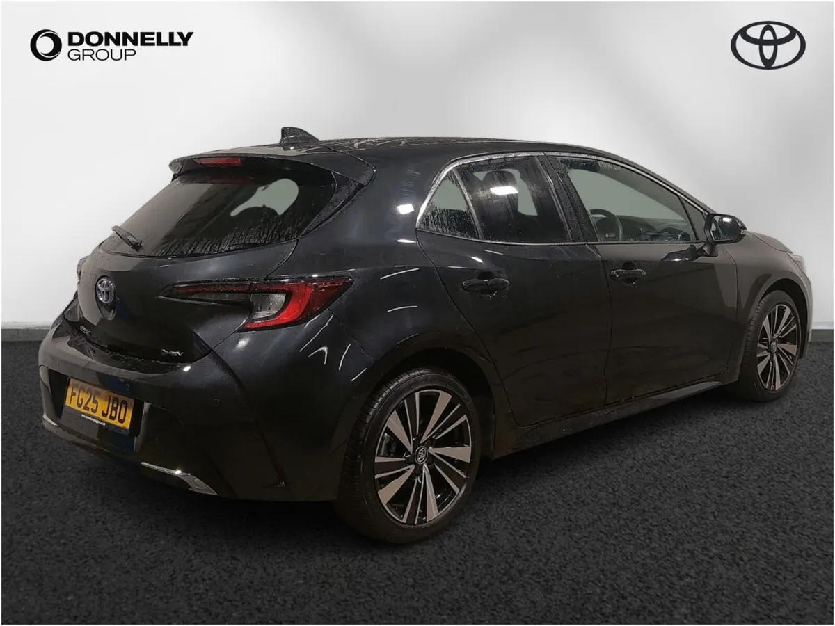 Toyota Corolla Hatchback Design - Image 4