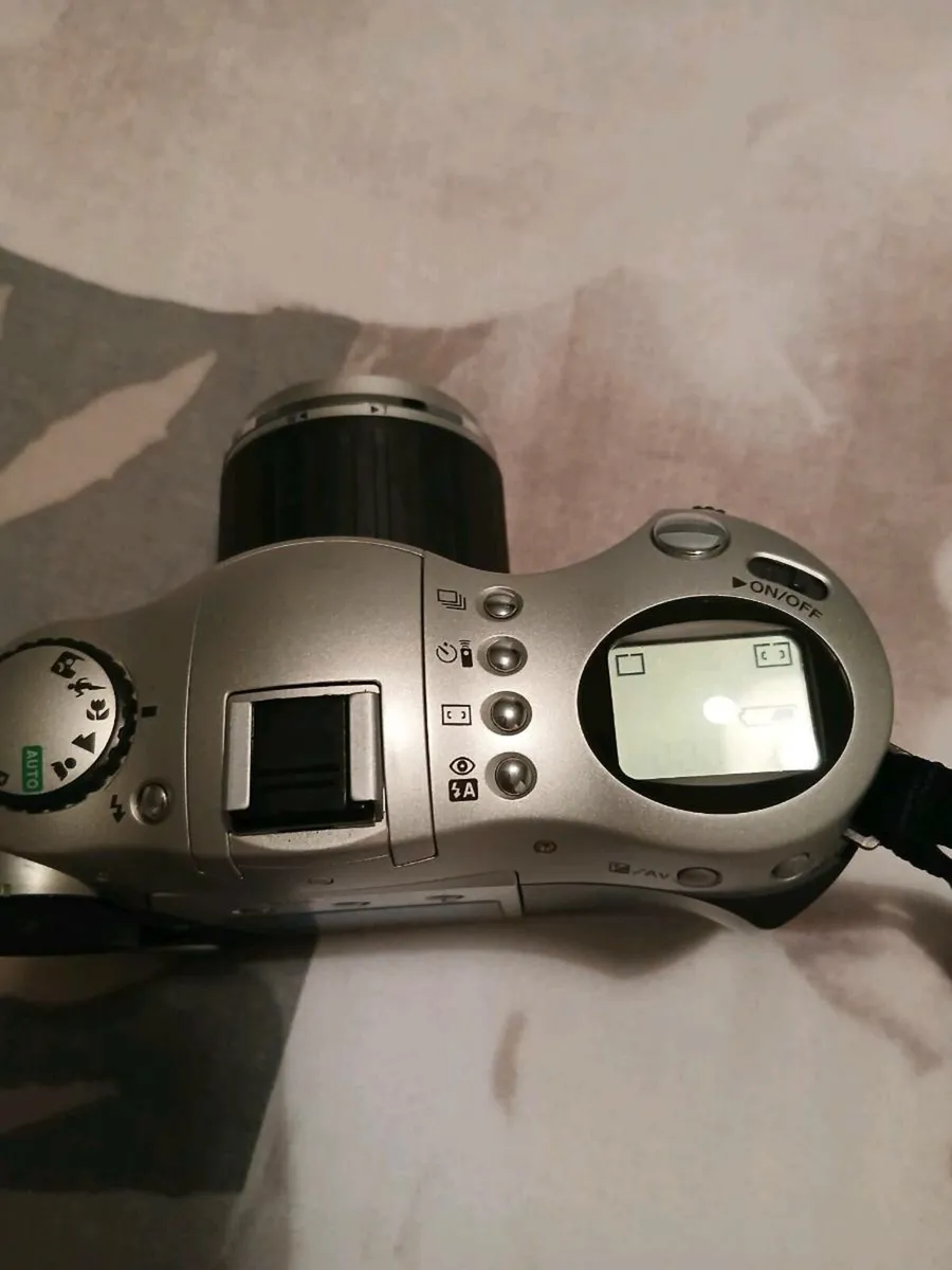 HP PHOTO SMART 912 - Image 2