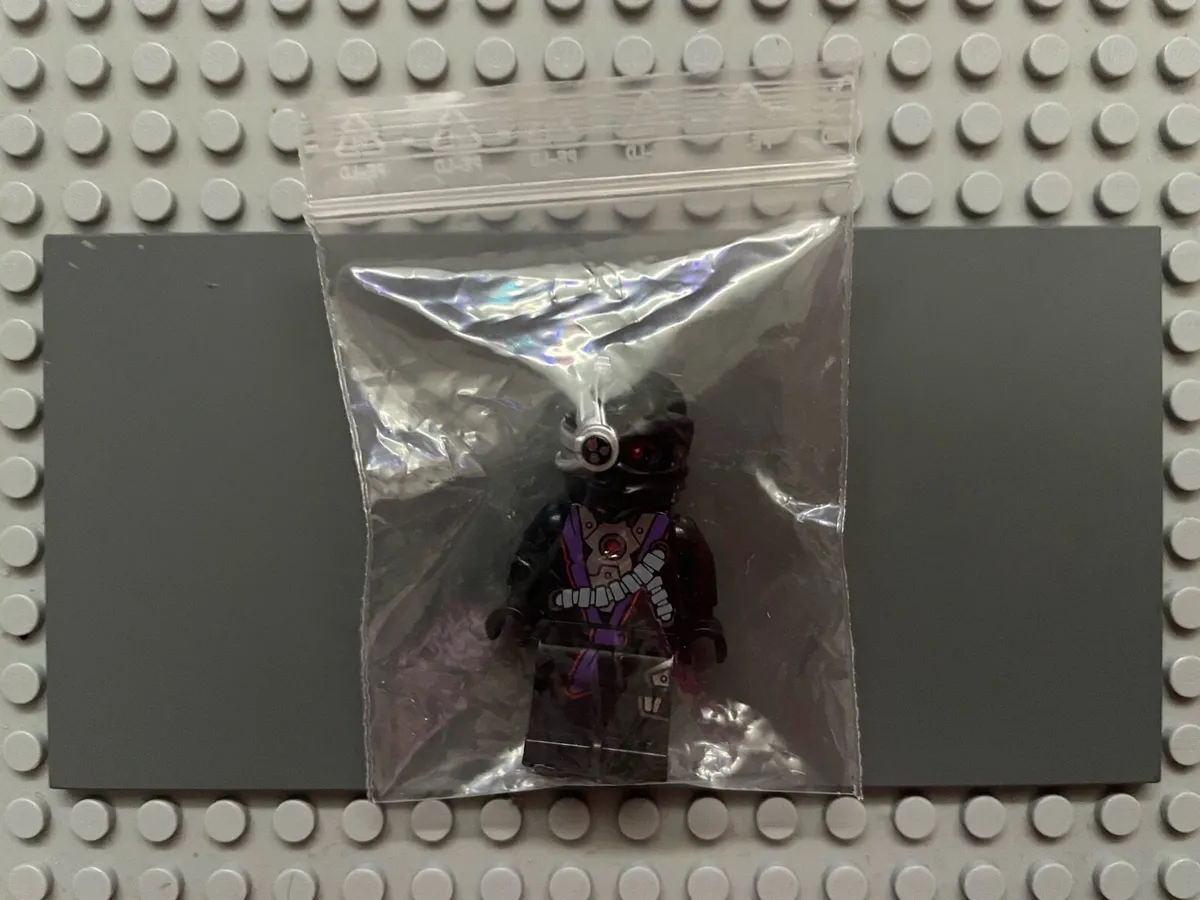 lego ninjago njo0375 Nindroid minifigure - Image 2