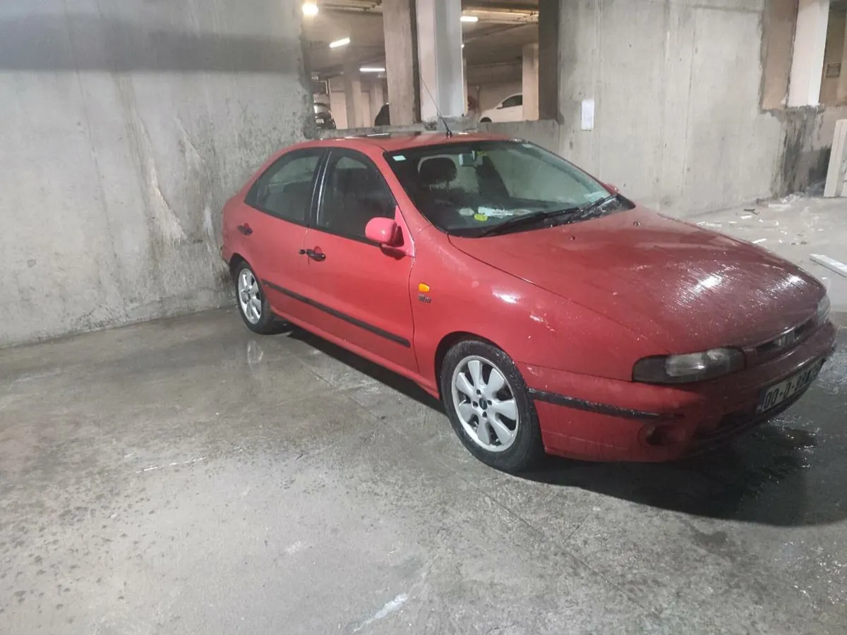 Ford fiesta - Image 4