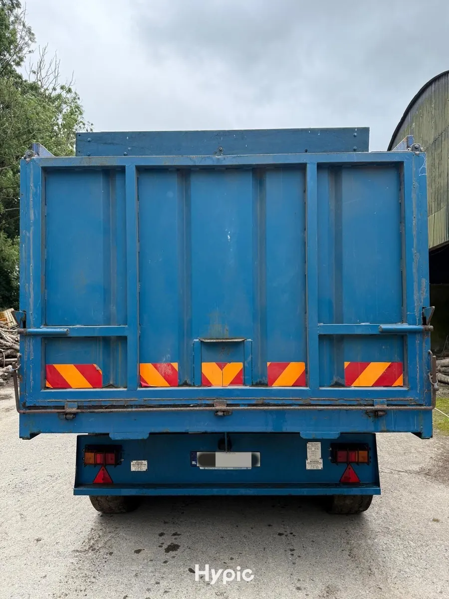 Grain Trailer - Image 4