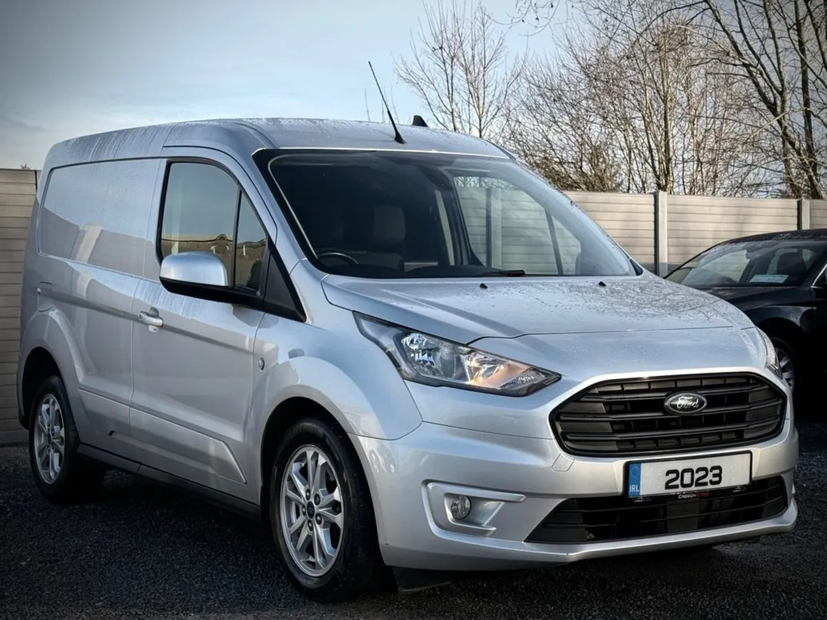 Ford Transit Connect 240 LIMITED L1H1 P/V ECOBLUE - Image 3