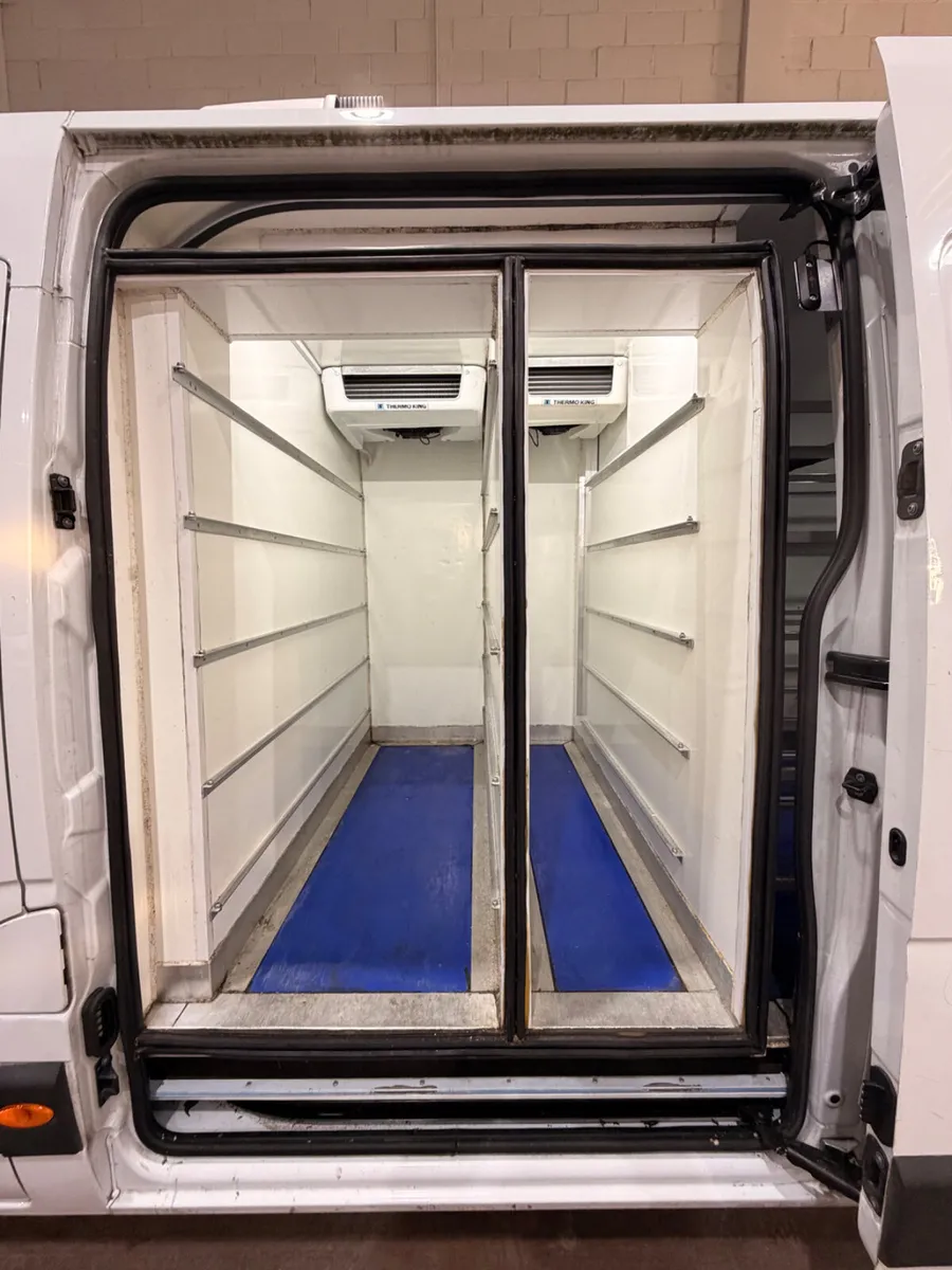 2022 Nissan Interstar Single Wheel Freezer Fridge - Image 3