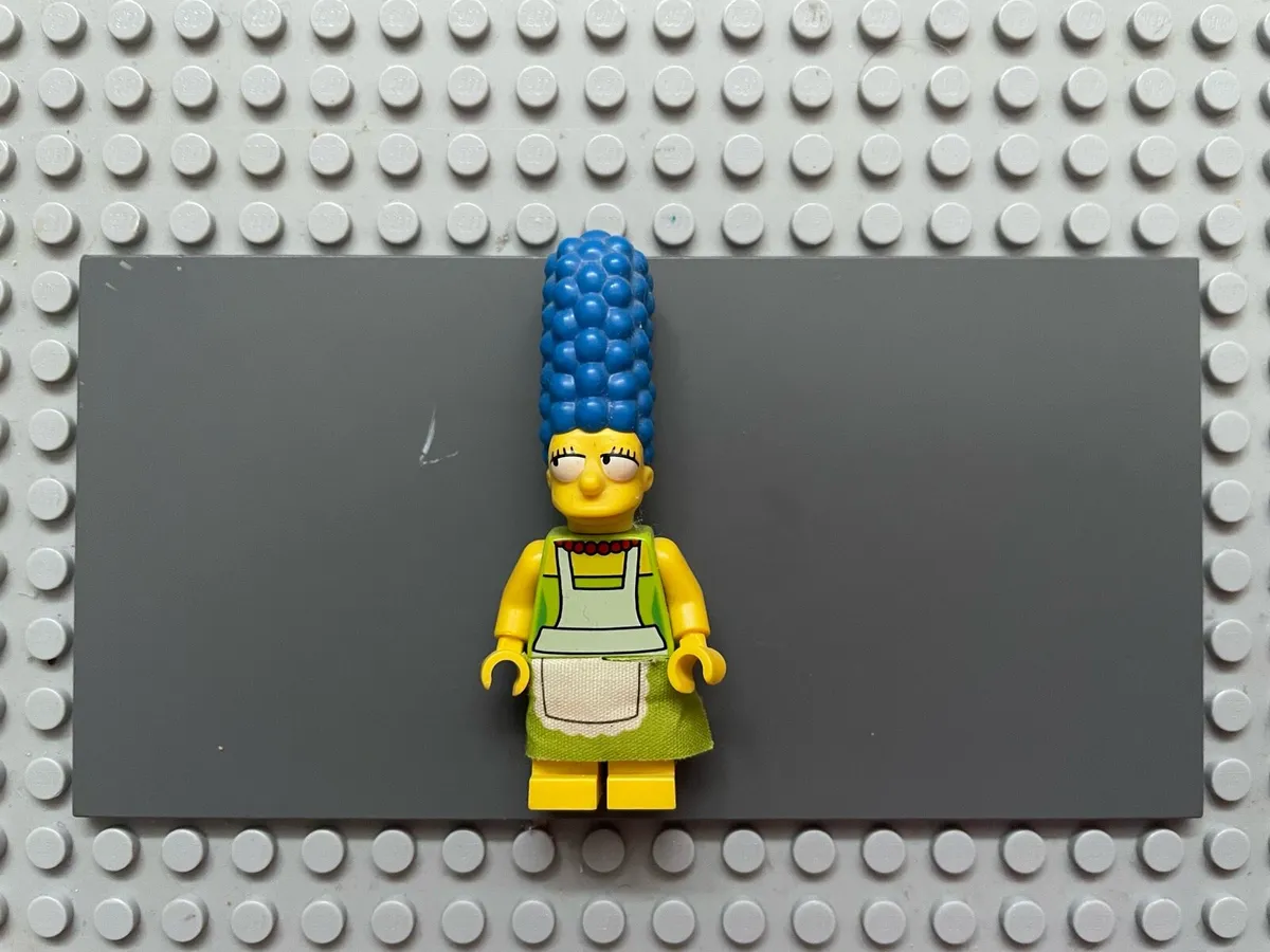 lego simpsons sim002 Marge Simpson minifigure - Image 1