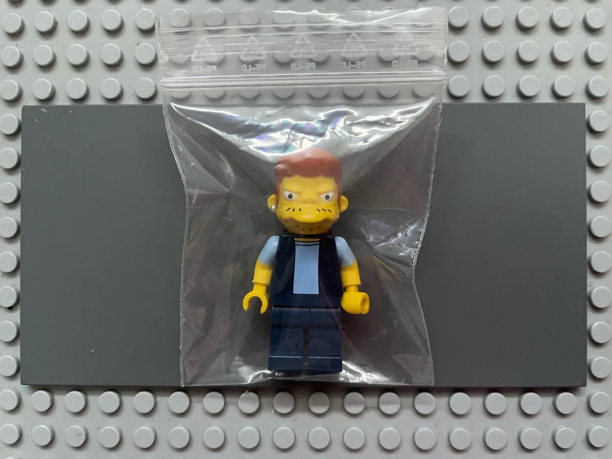 Lego Simpson sim024 Snake minifigure - Image 3