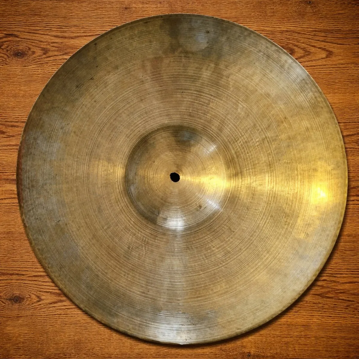 Zildjian K Istanbul Old Stamp 18” 1415g - Image 1