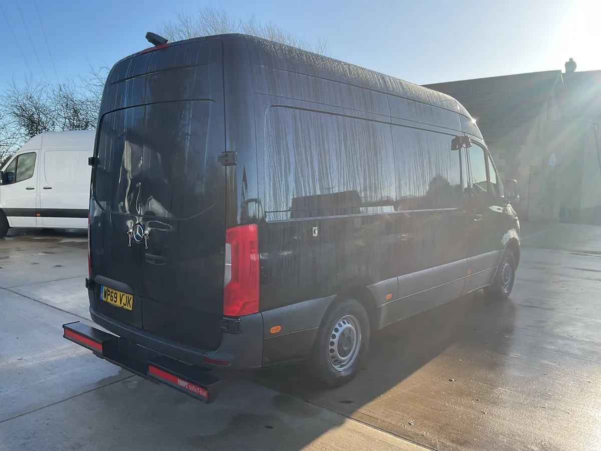 2020 Sprinter Fridge/Freezer Van - Image 3