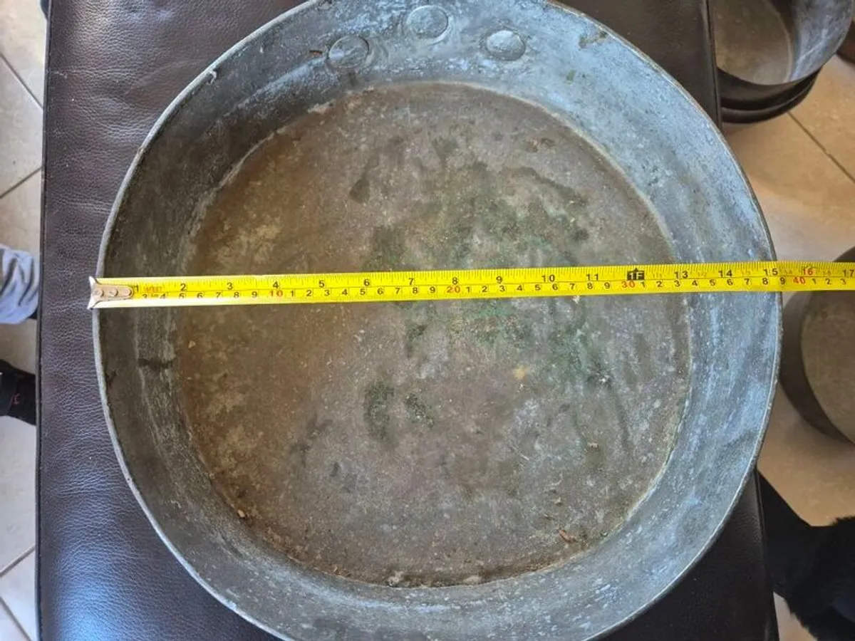 copper pots and pans - Image 3