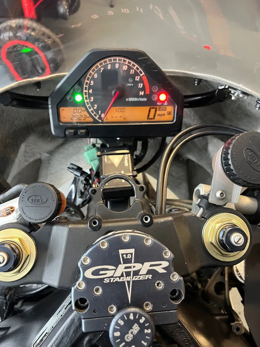 Fireblade track bike - Image 4