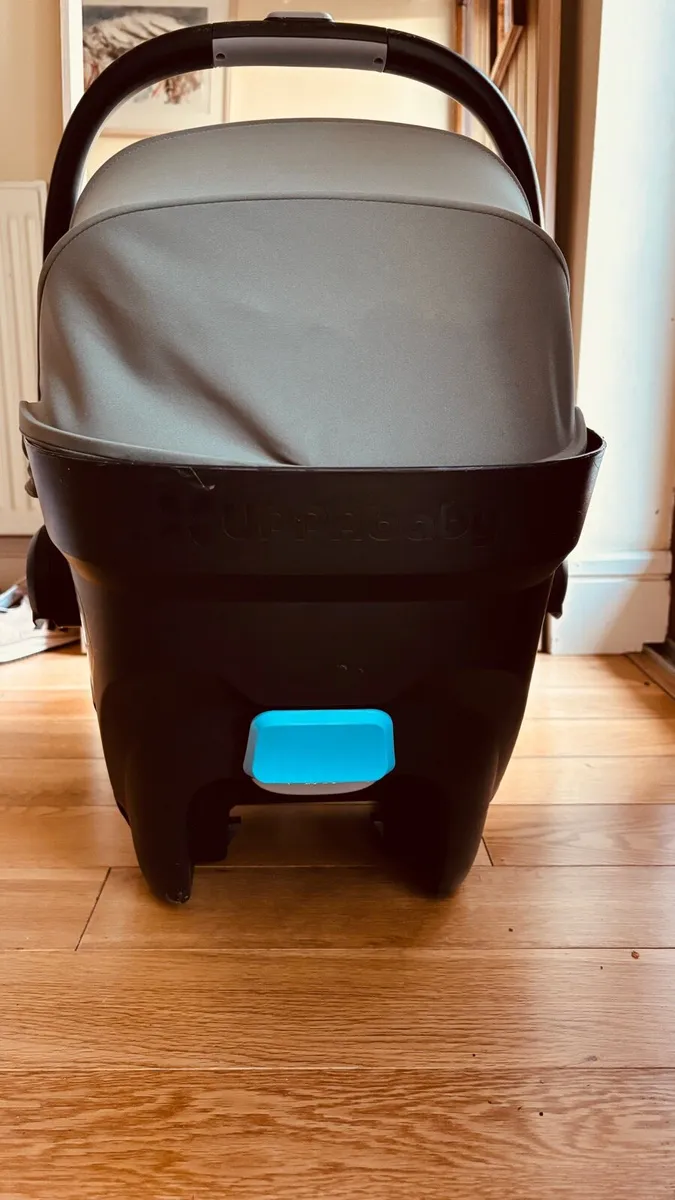 Uppababy Mesa iSize Car Seat - Emmett (Green) - Image 3