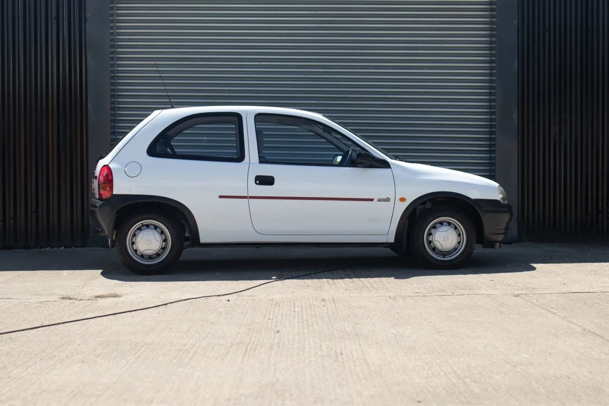 1993 Vauxhall Corsa 1.2 Merit mint - Image 4