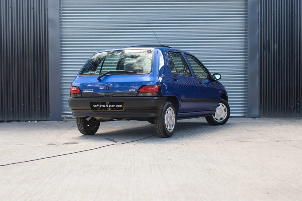 1996 Renault Clio 15K Miles Mint - Image 4