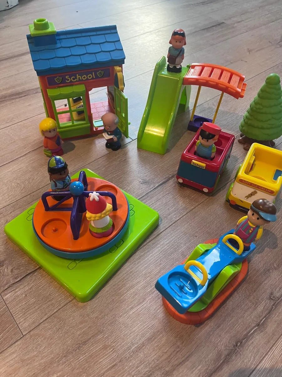 ELC Happyland Toys - Image 3