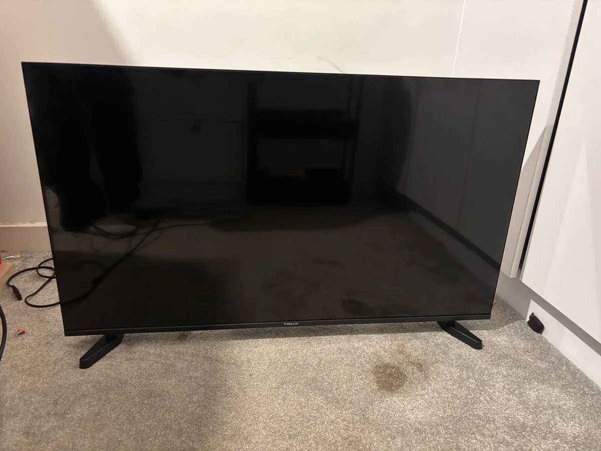 Finlux 42” Smart TV