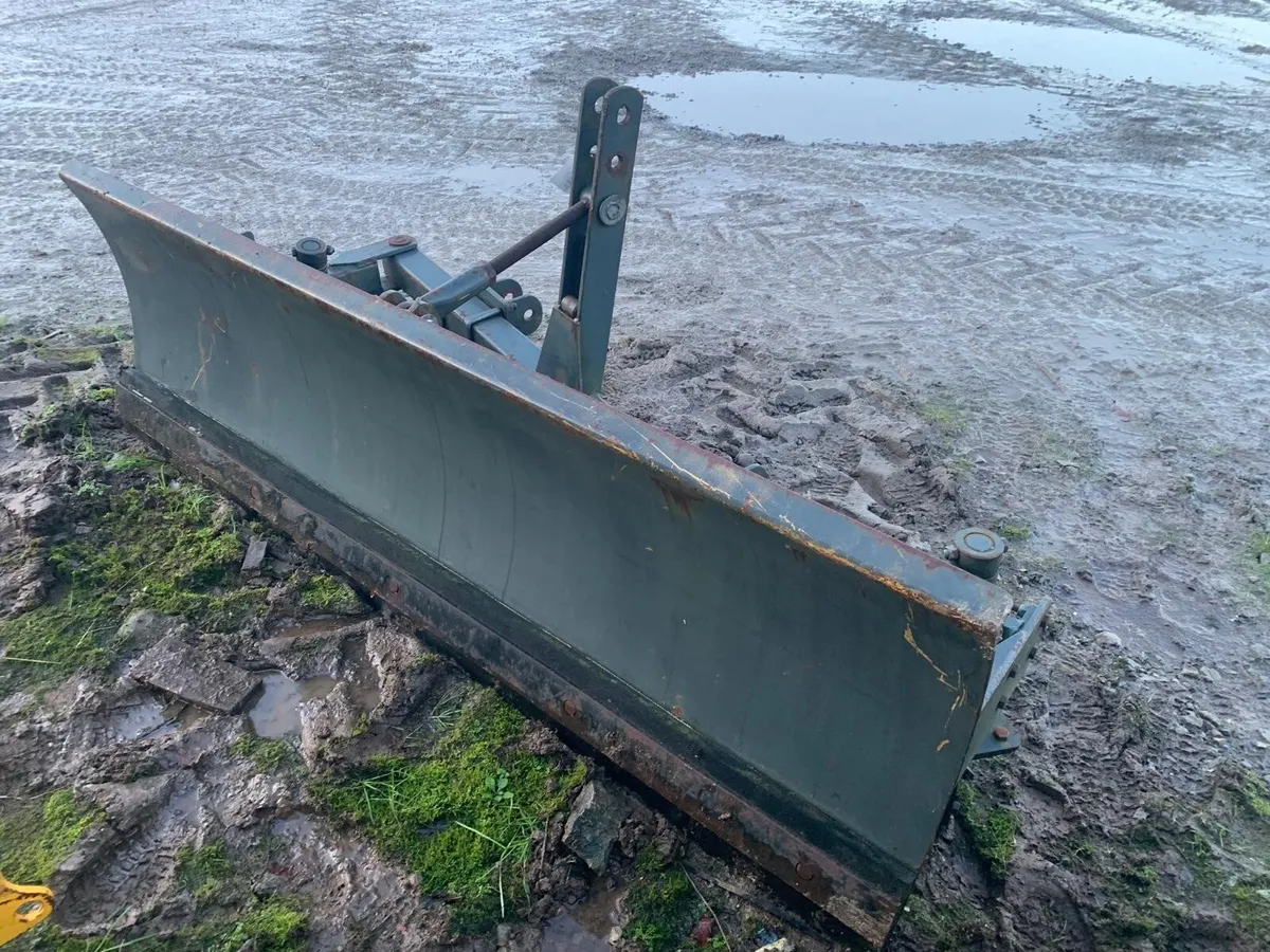 CHILLTON 6'6" SNOW PLOUGH : 11018833 - Image 1