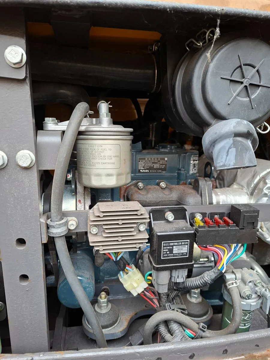 Kubotta engine, Kubota hydraulic sistem - Image 3
