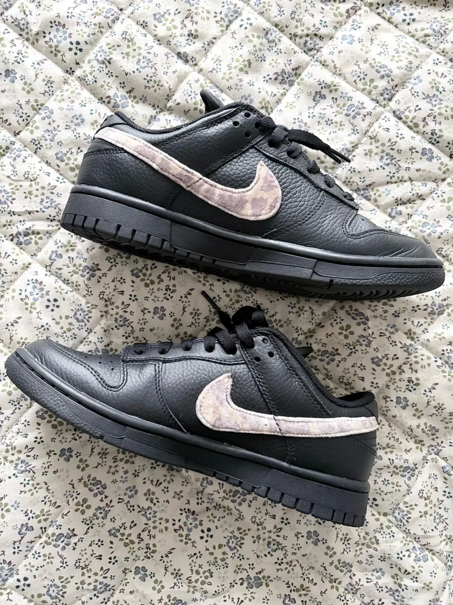 NIKE Unique Custom Designed Runners - Image 1