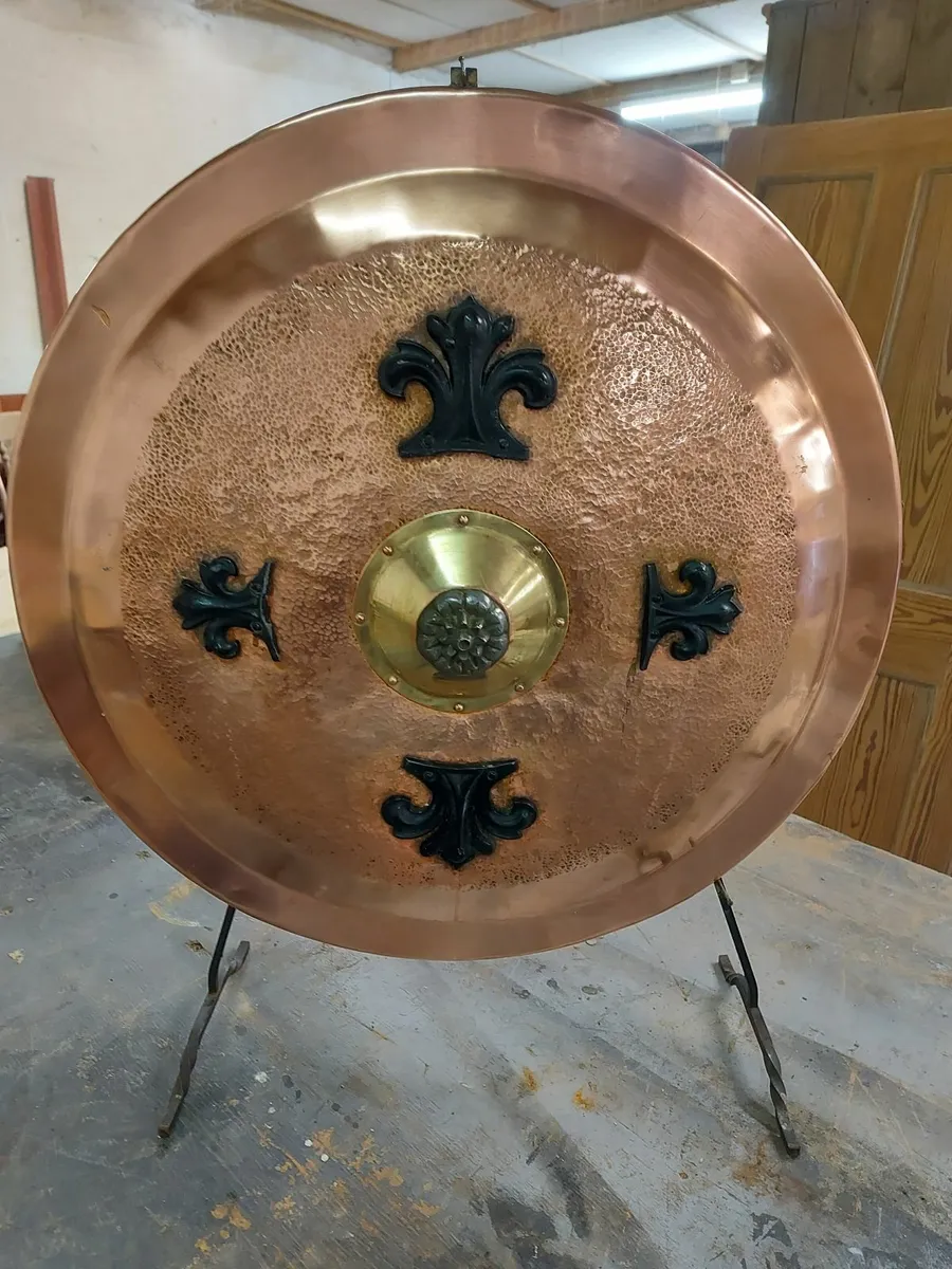 Arts crafts brass fire screen, sheild - Image 1