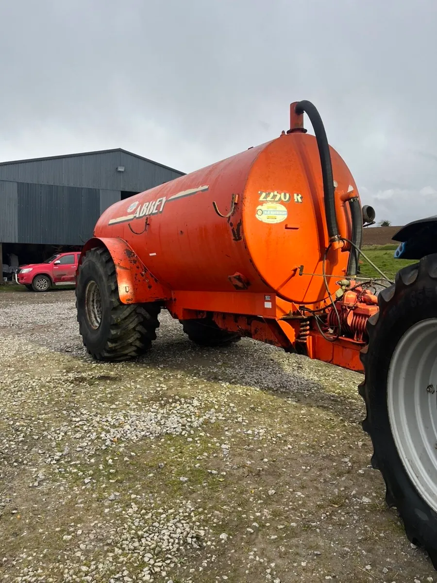 Abbey 2250 tanker - Image 1