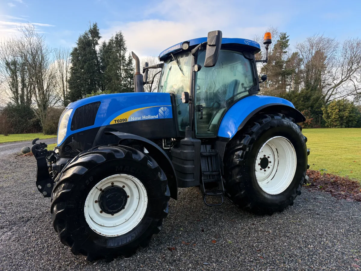 2012 New Holland T6090 50k €46950 Plus Vat - Image 2