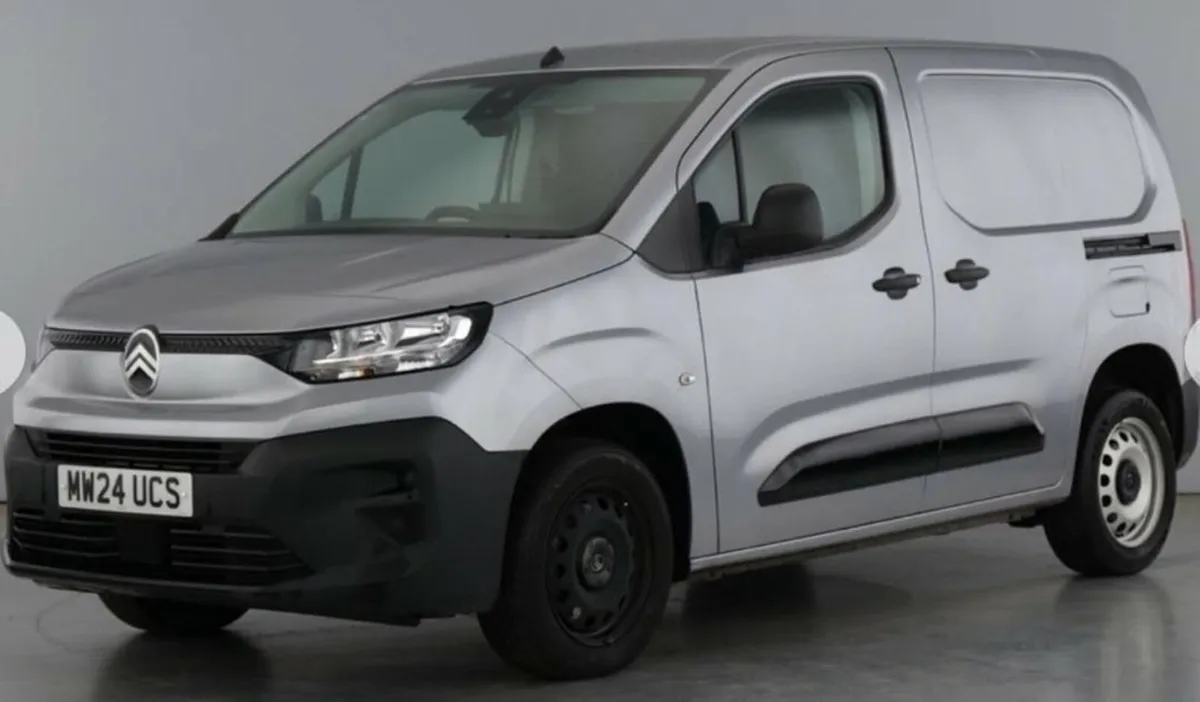 1.5 BlueHDi 1000 Enterprise M Panel Van 5dr Diesel - Image 2