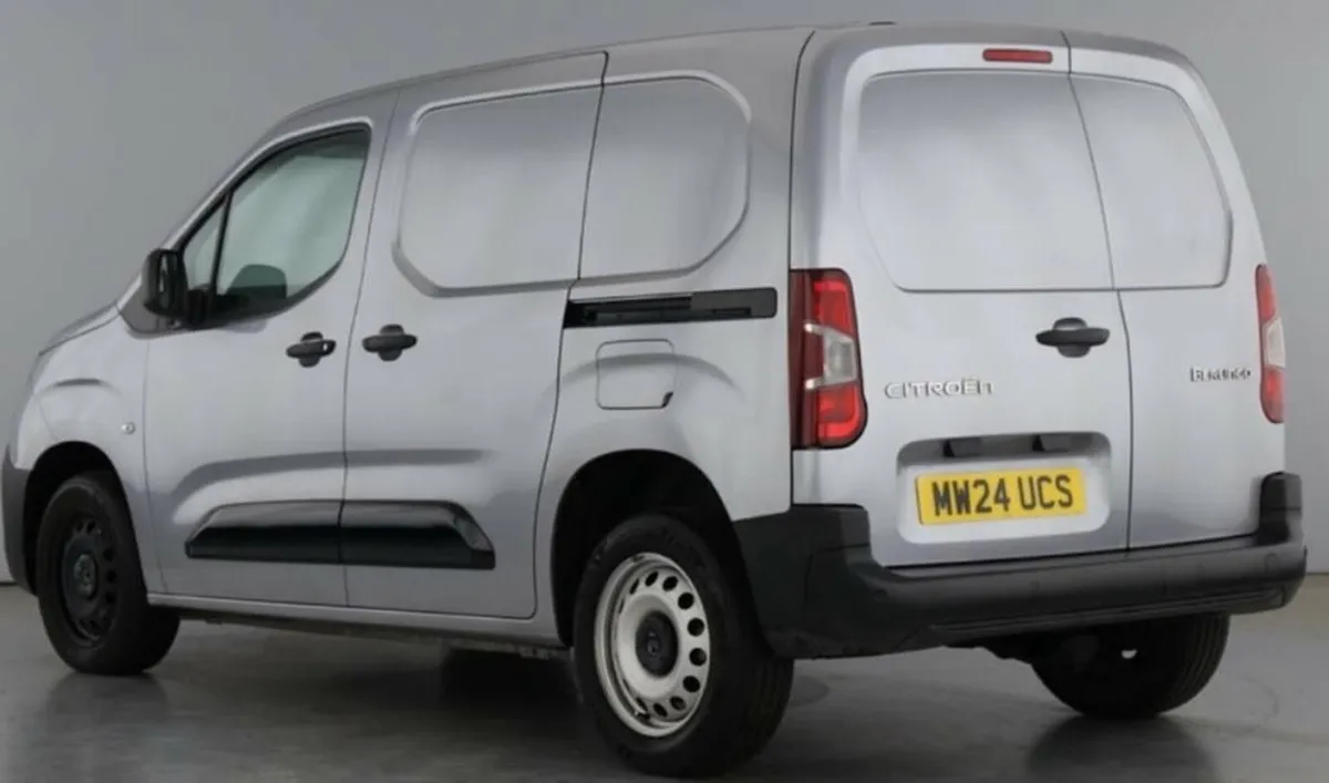 1.5 BlueHDi 1000 Enterprise M Panel Van 5dr Diesel - Image 3