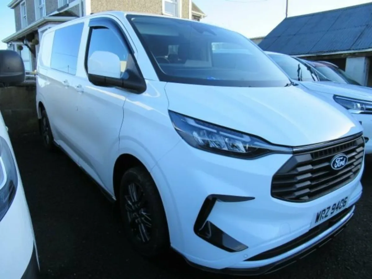 2.0 320 EcoBlue Limited Crew Van Double Cab 5dr Di - Image 1