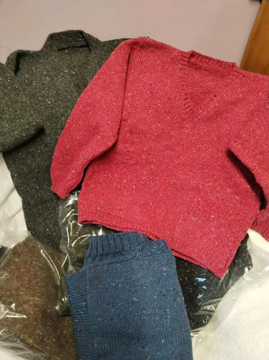 Donegal tweed jumpers and cardagins - Image 3