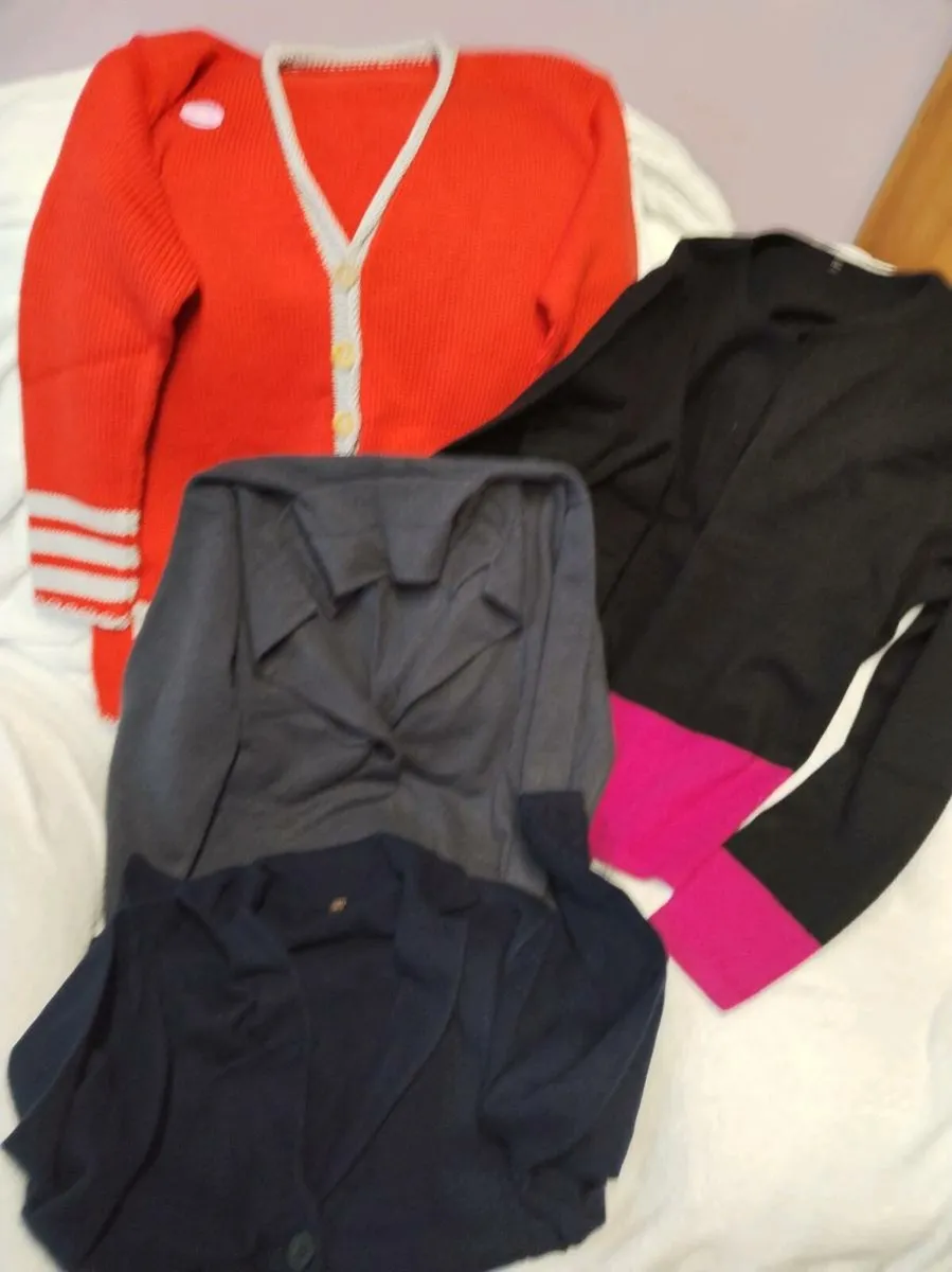 Cashmere and merino cardigan - Image 1