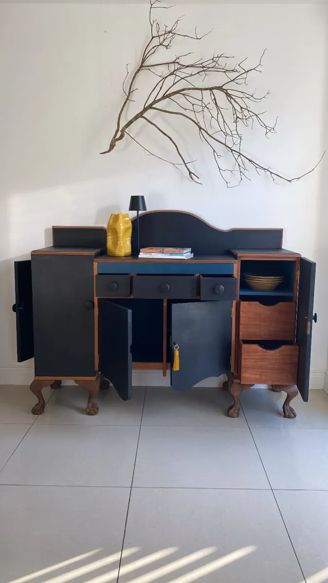 Sideboard refinished - Image 2