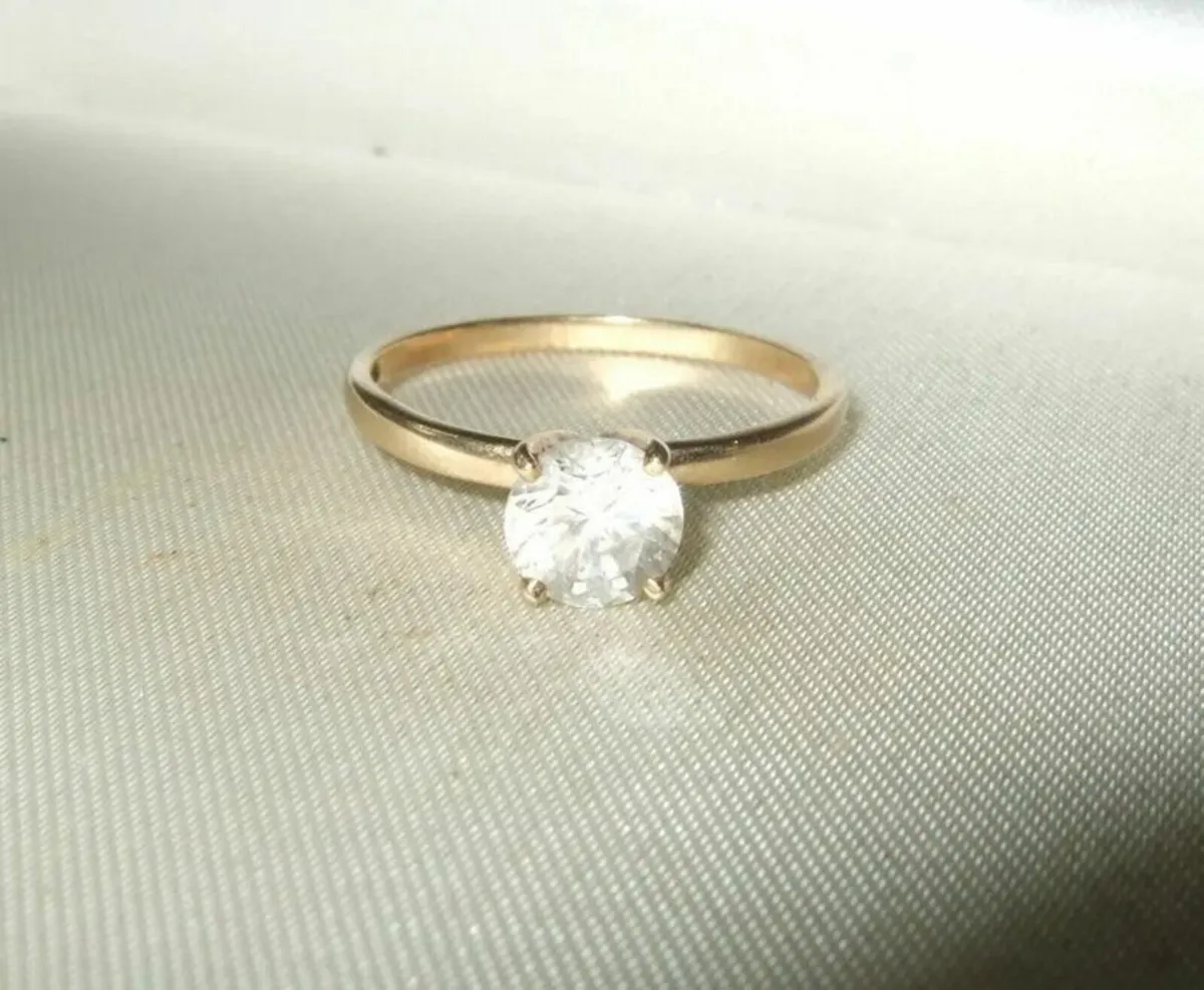 Vintage 14ct Gold 'Queen' Solitaire - Image 4