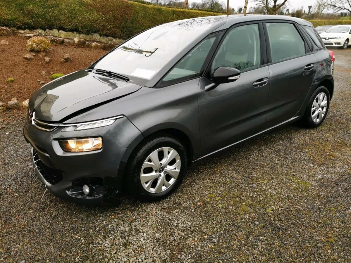 141 Citroen C4 Picasso - Image 4