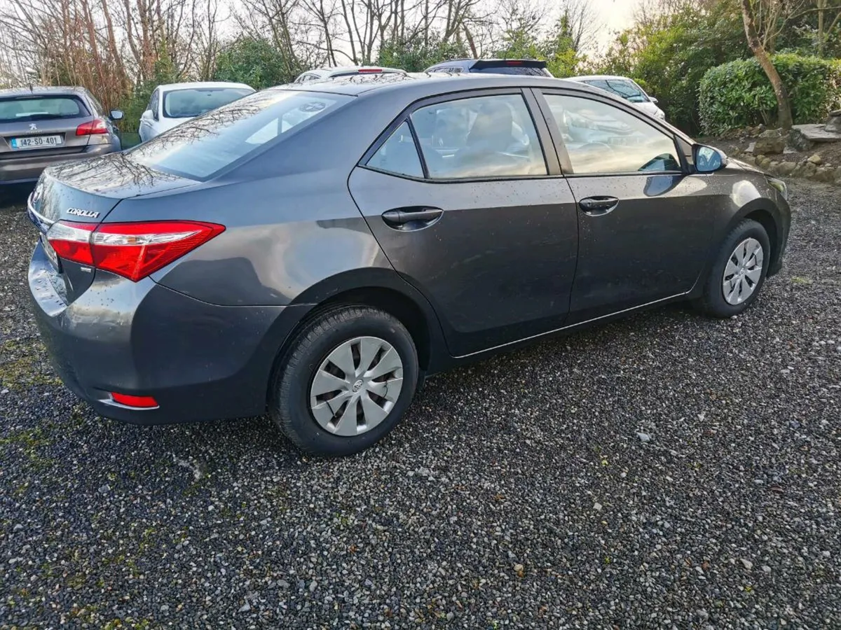 2014 Toyota Corolla 1.33 Only 62km - Image 2