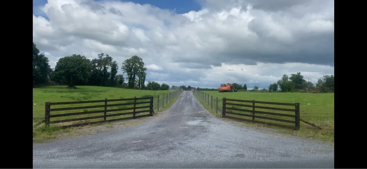 Fencer Fencing Labourer Job - Image 4