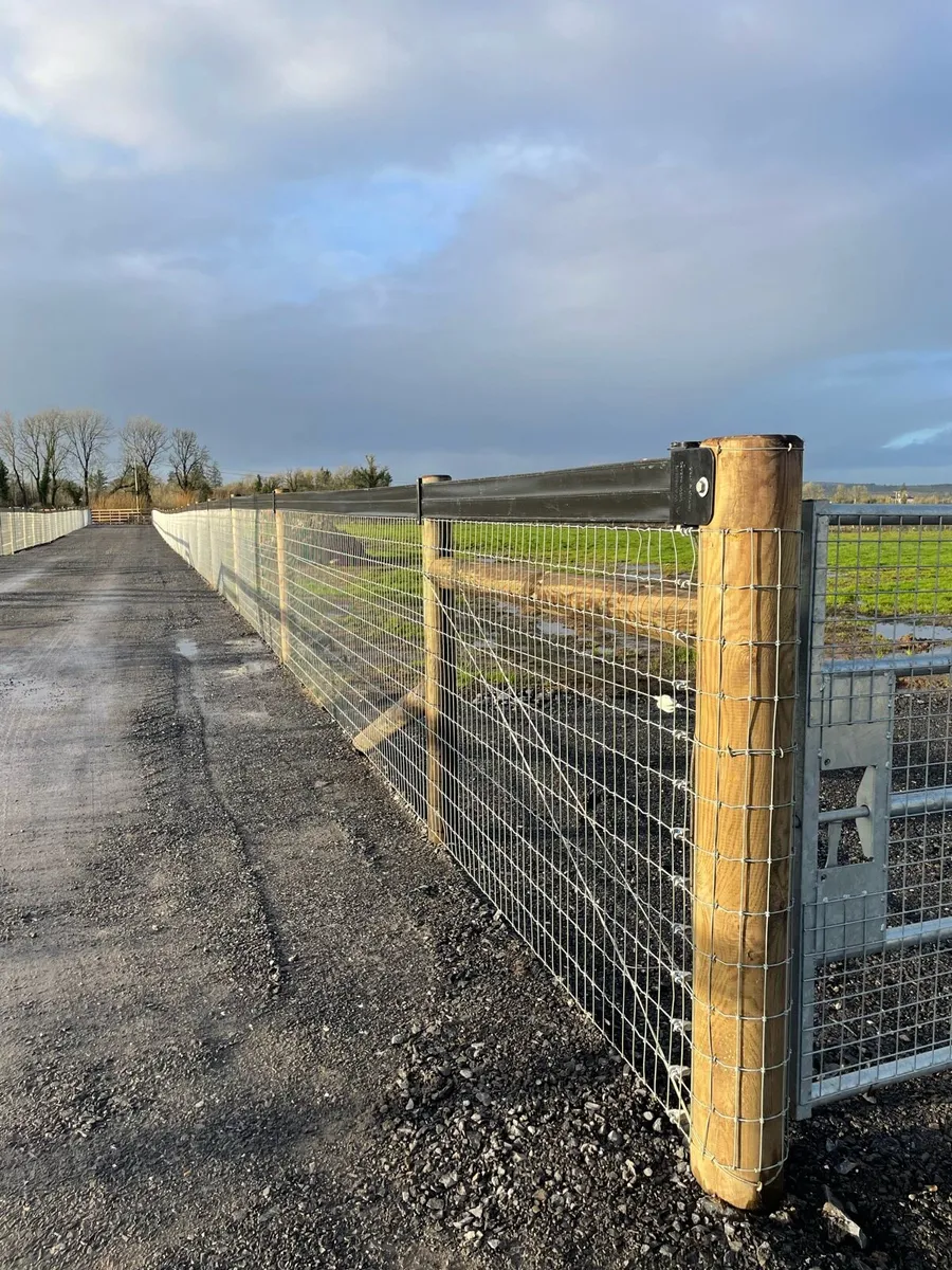 Fencer Fencing Labourer Job - Image 2