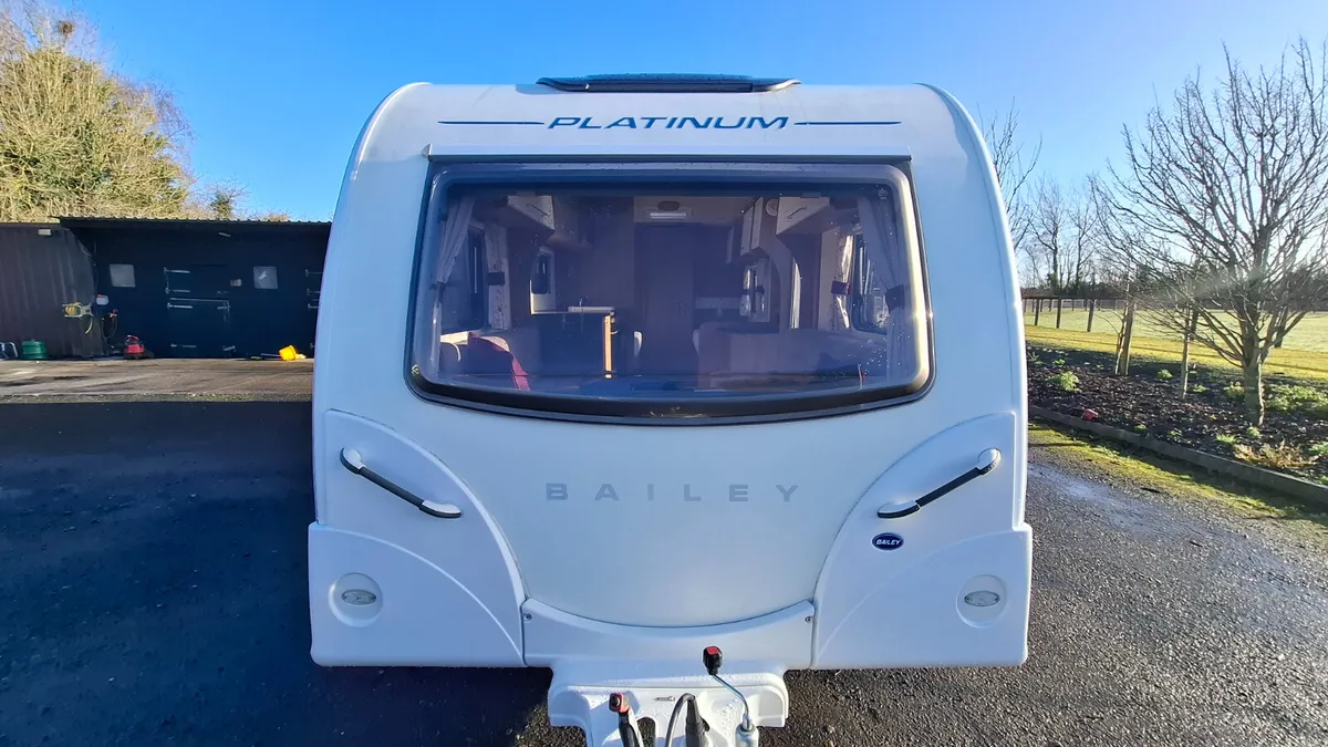 Bailey Pursuit Platium 4 berth caravan - Image 2