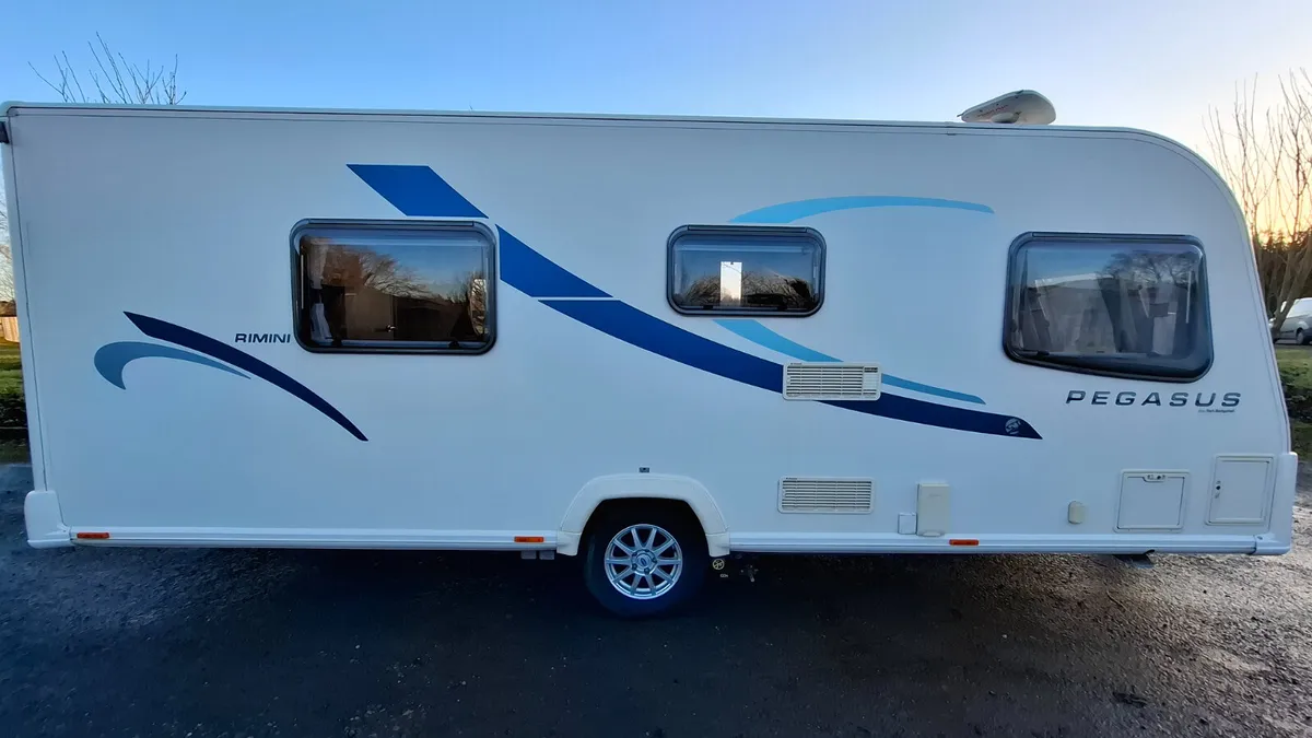 Bailey Pegasus 4 berth caravan - Image 1