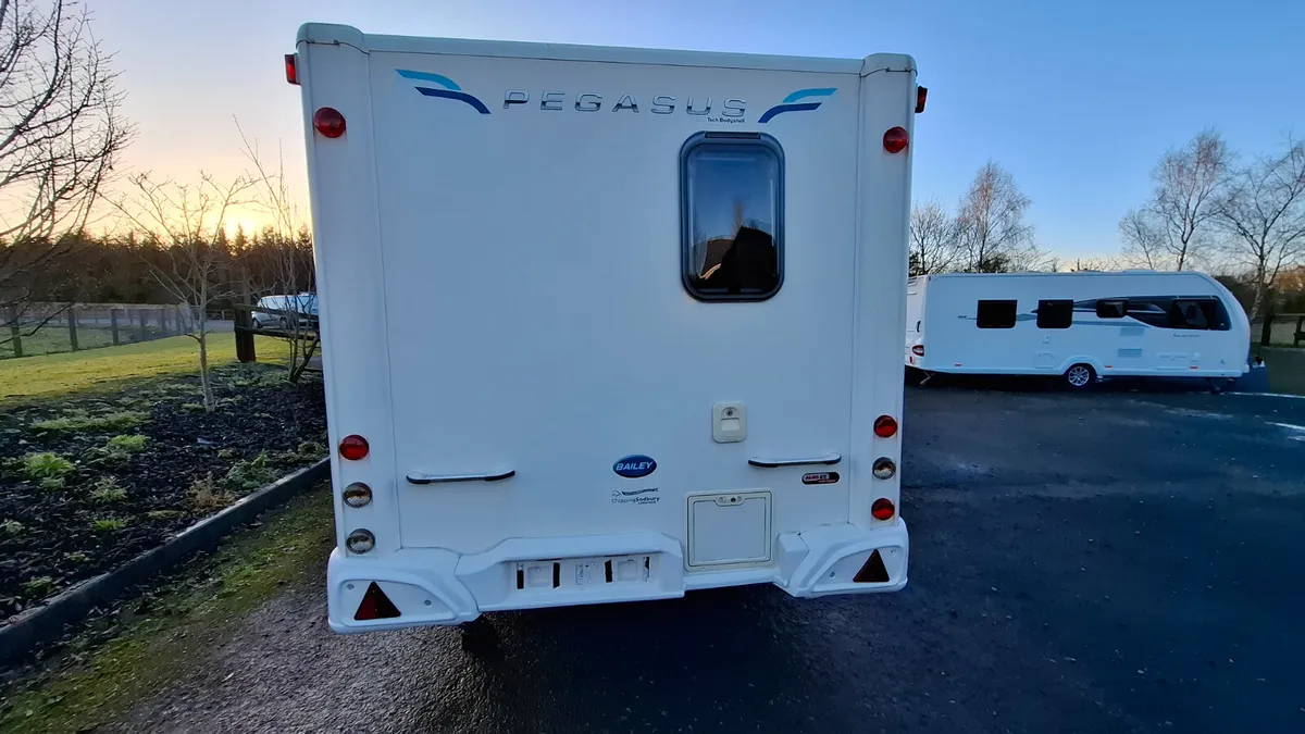Bailey Pegasus 4 berth caravan - Image 4