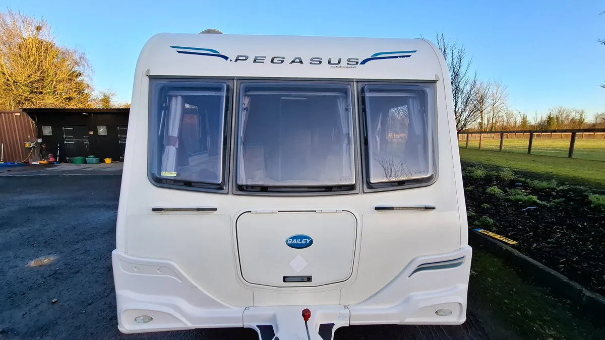 Bailey Pegasus 4 berth caravan - Image 2