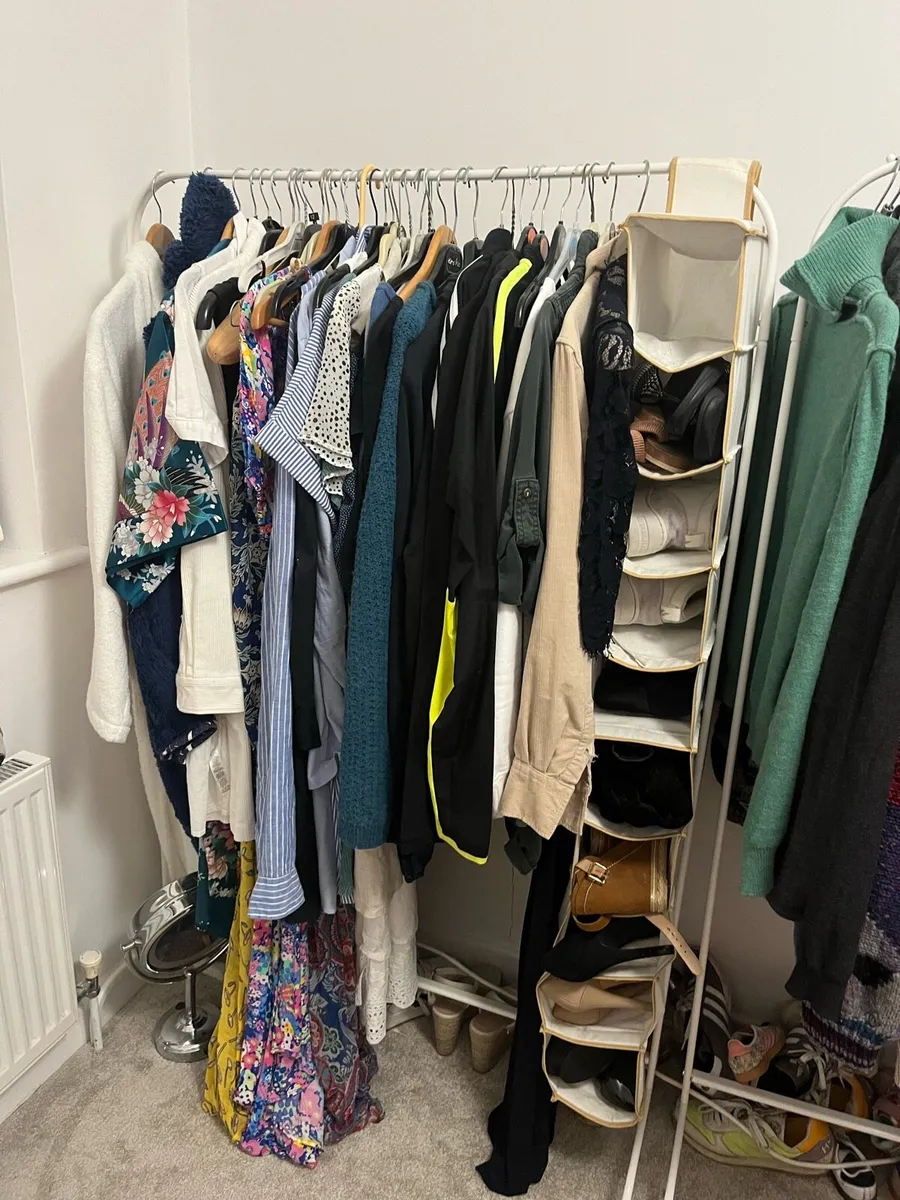 Clothes rails - Image 2