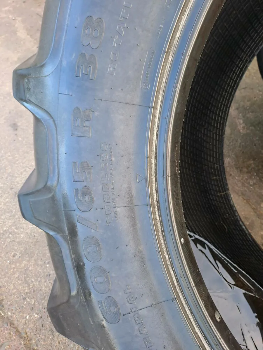 Tractor tyres - Image 1