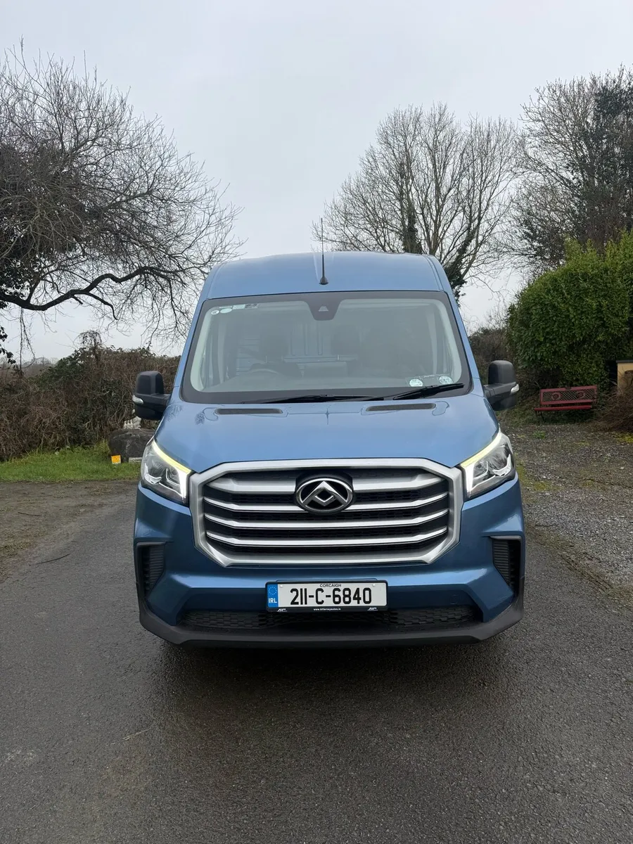 211 maxus delivery 9 lux - Image 2